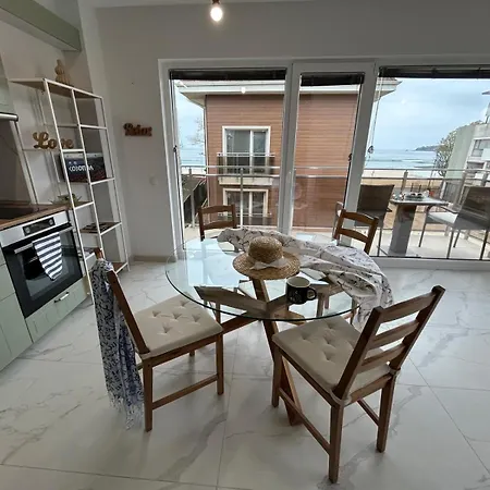 On The 7 Apartment Sozopol